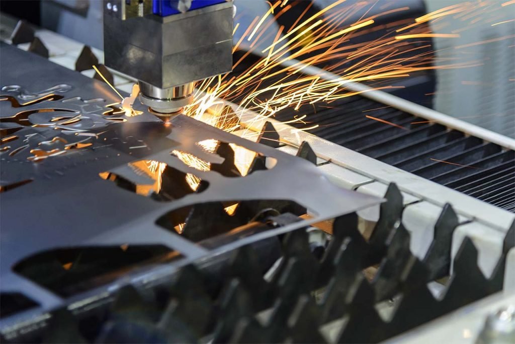 Key Factors to Consider Before Buying a Fiber Laser Cutting Machine