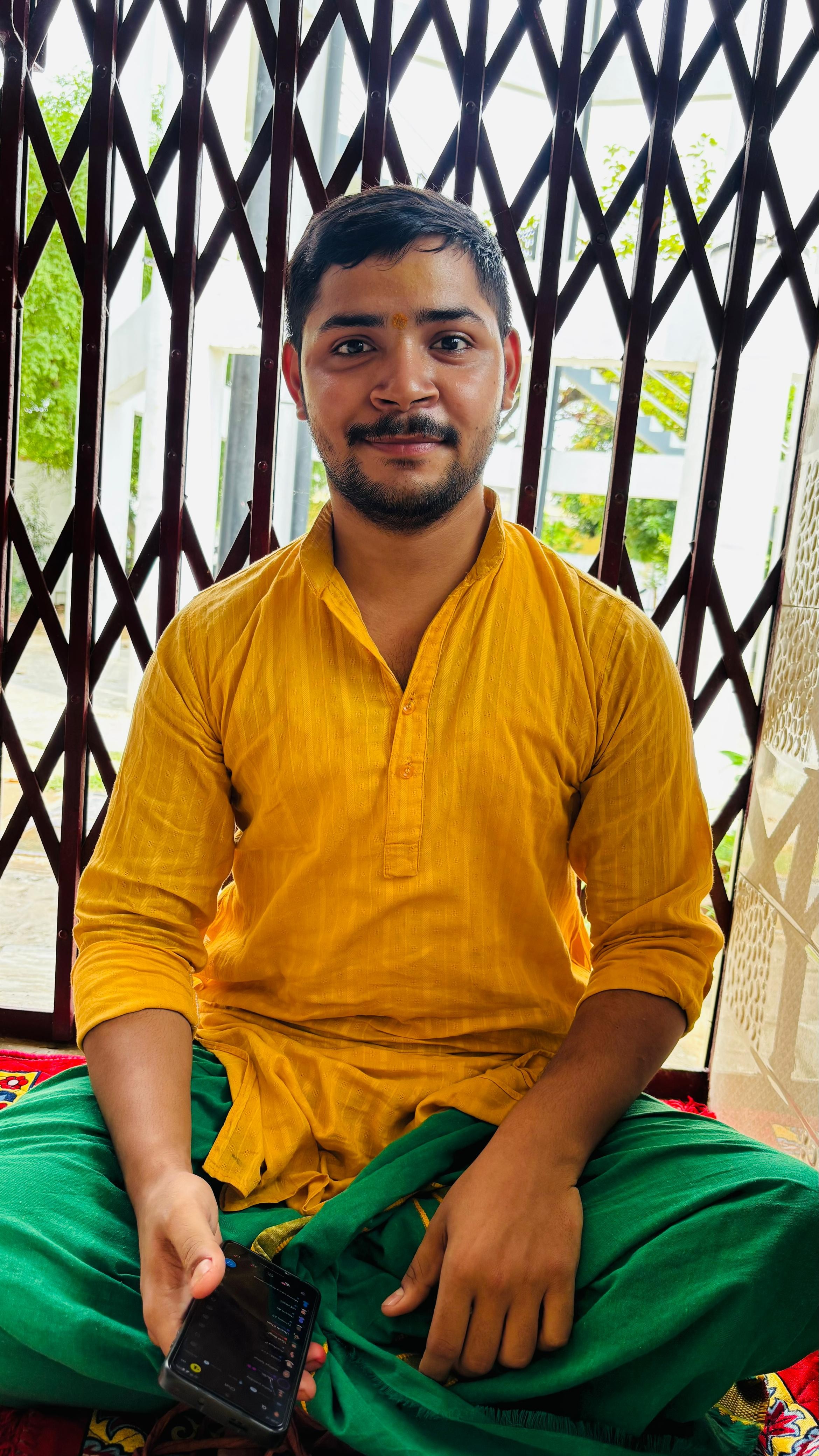 2122c40e1 Profile Picture