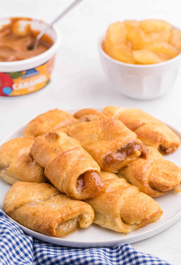 Siyona Raina Palate - Caramel Apple Crescent Rolls Recipe