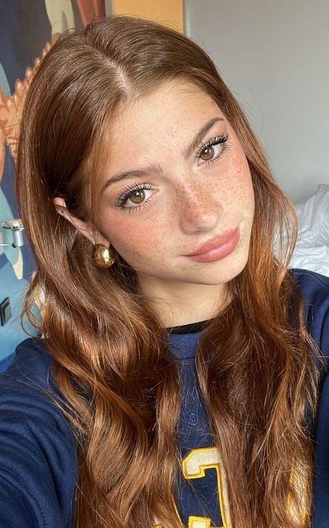 ava smith Profile Picture