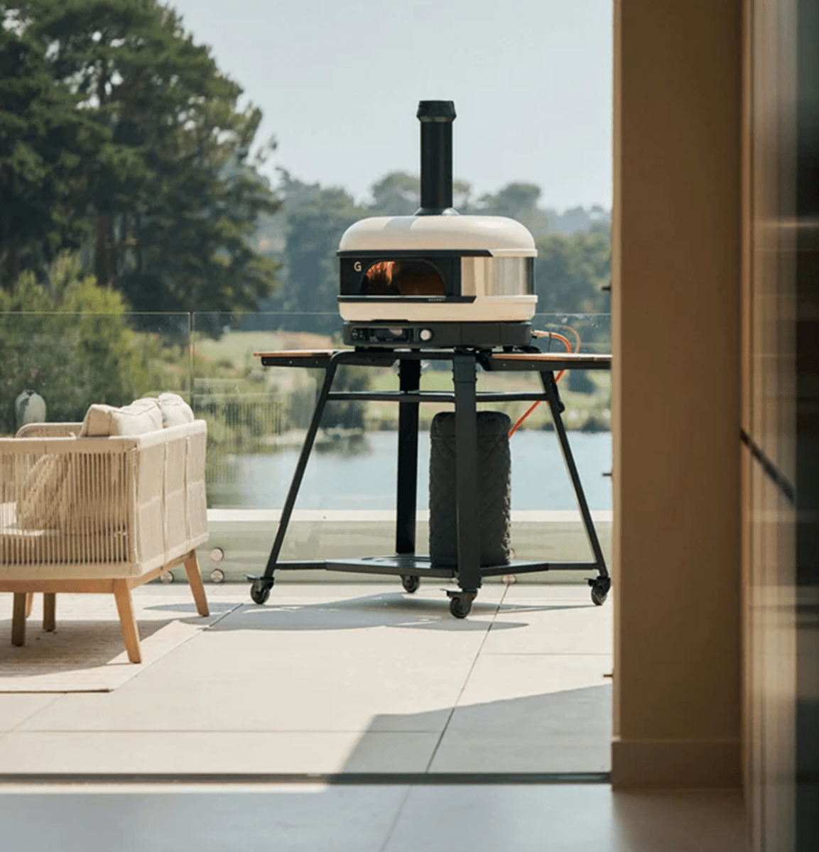 High-End Outdoor Pizza Ovens: The Ultimate Guide to Gourmet Backyard Dining – Timeless Pages