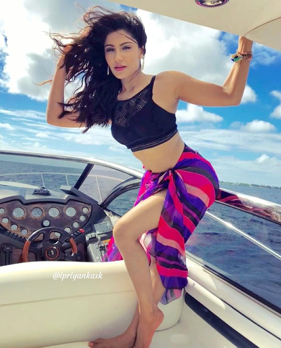 julite escort Profile Picture