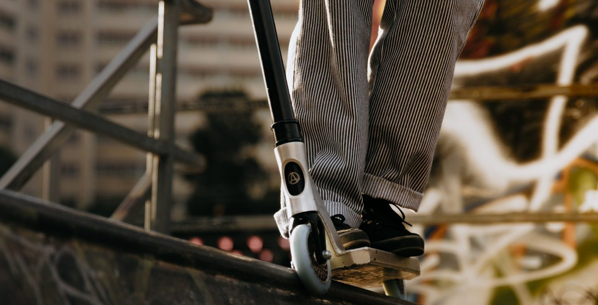 Apex Pro Scooters 101: Buying and Maintenance Tips – Vibe Sphere