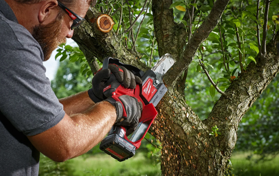 Precise Cuts: Choosing the Chainsaw That Works for You - Every Single Topic