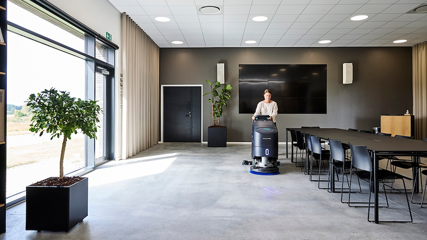 The Smarter Way to Clean: A Guide to Cleaning Equipment Hire – CoffeeChat