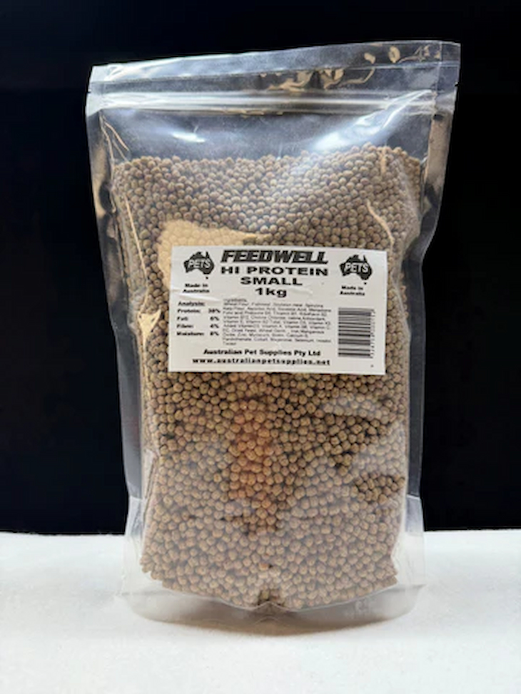 Choosing Fish Food for Your Pond: A Guide for Koi and Goldfish Owners |