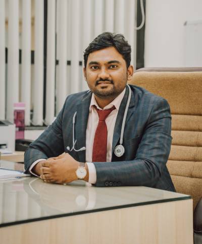Best Cardiologist in Pune | Chest Pain Specialist - Dr. Kartik Bhosale (Gold Medalist)