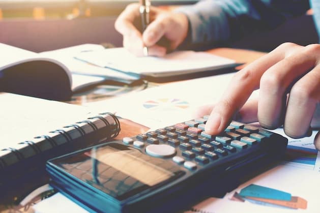 From GST to Grand Totals: Choosing the Right Office Calculator - Our Tips For