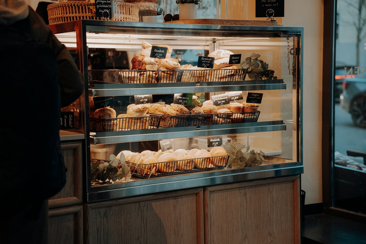 Heated Display Cabinets: From Kitchen to Counter with Confidence – globex3