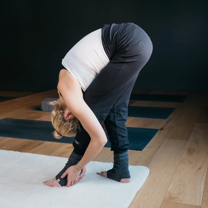 From Synthetic to Natural: The Purpose of Making the Switch in Yoga Wear | PurposeOf
